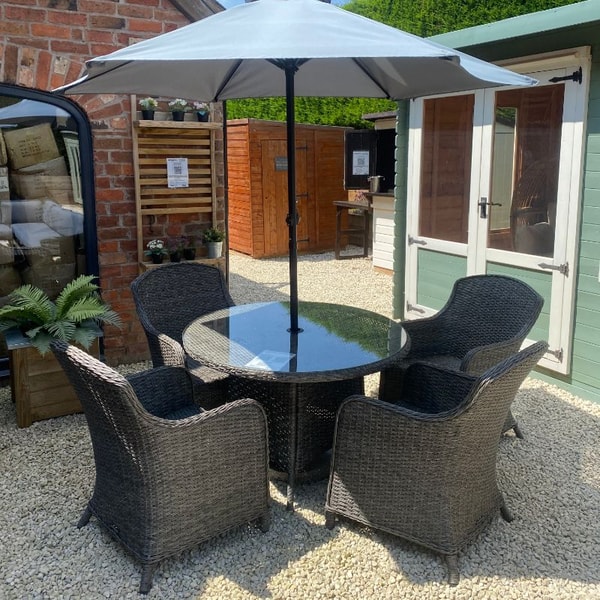 RattanGardenFurniture.co.uk RC Paris 4 Seater Rattan Imperial Round Dining Set Review
