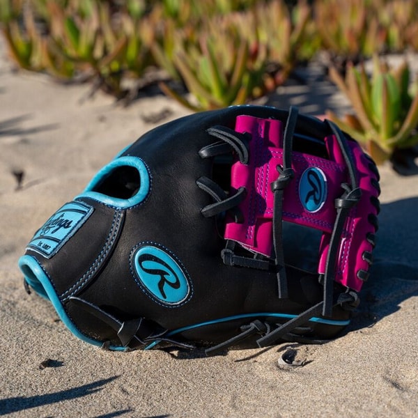 Rawlings Heart of the Hide Glove Reviews