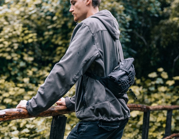 Red Equipment Lightweight Waterproof Crossbody Bag Review