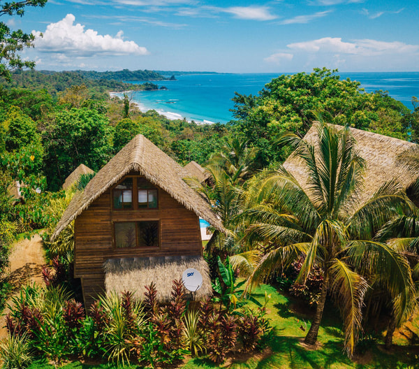 About Red Frog Beach Island Resort