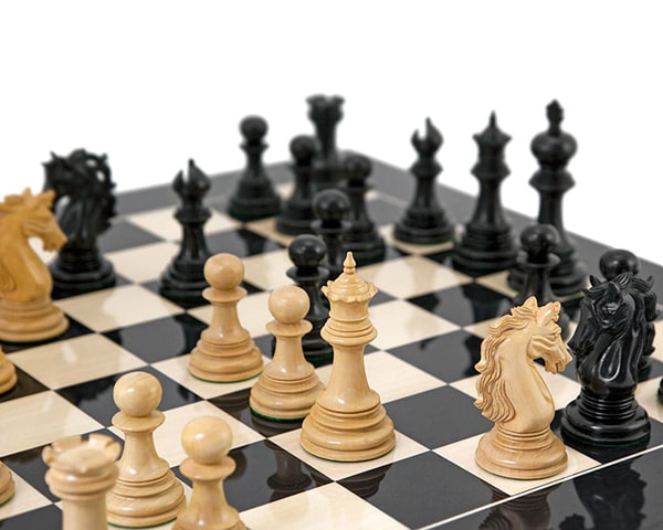 Regency Chess Constantine Luxe ebbenhouten Schaakstukken 45 inch Beoordeling