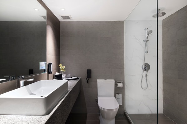 About RELCI Hotel