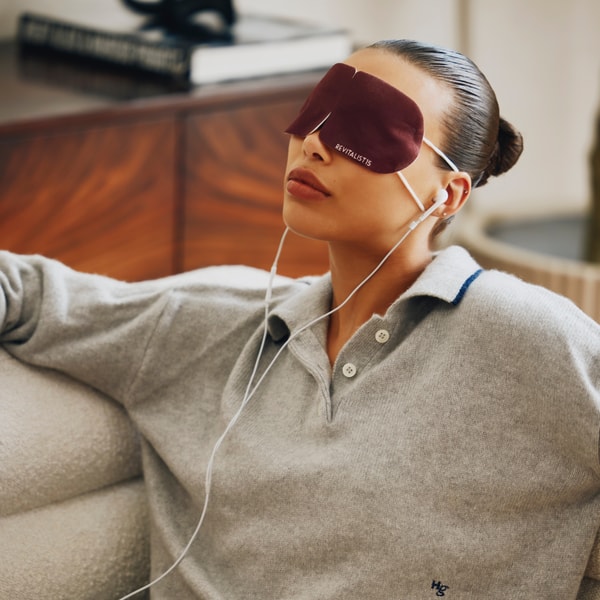 Revitalist15 Self-Heating Eye Mask Review