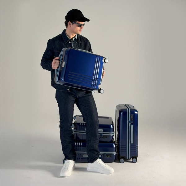ROAM Luggage Large Carry-On Expandable Review