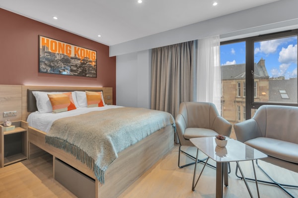 Roomzzz Review