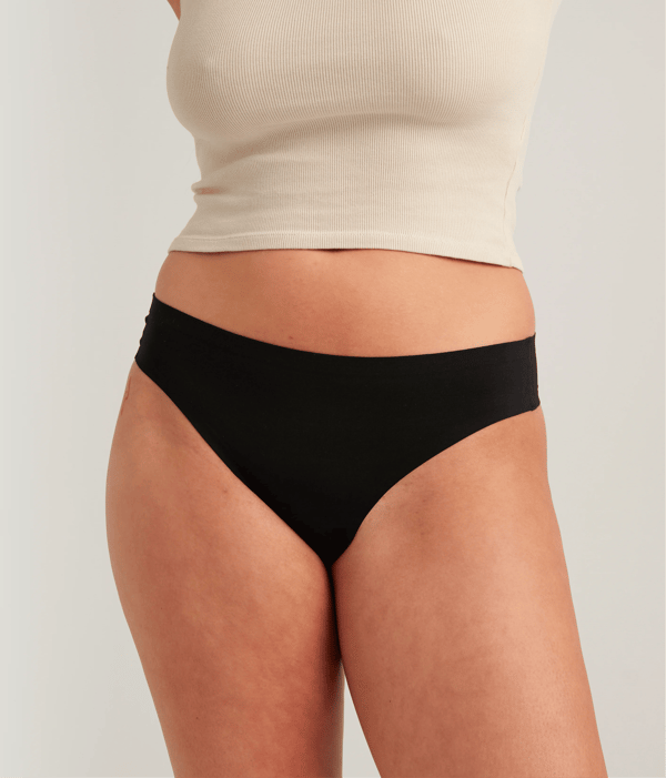 Saalt Leakproof Seamless Thong Review