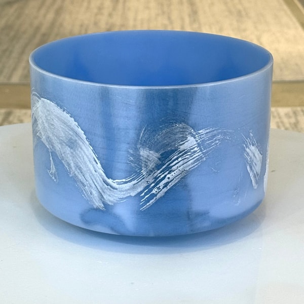 Sacred Sound of the Soul 8" G0 Larimar 144376 Crystal Tones&reg; Alchemy Crystal Singing Bowl Review