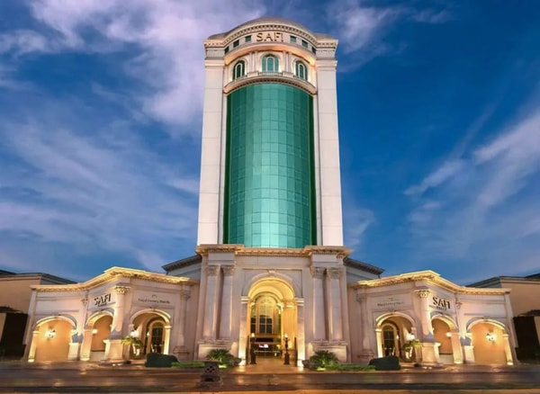 SAFI Royal Luxury Valle Review