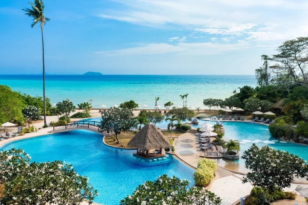 SAii Hotels & Resorts Phi Phi Island Village Review