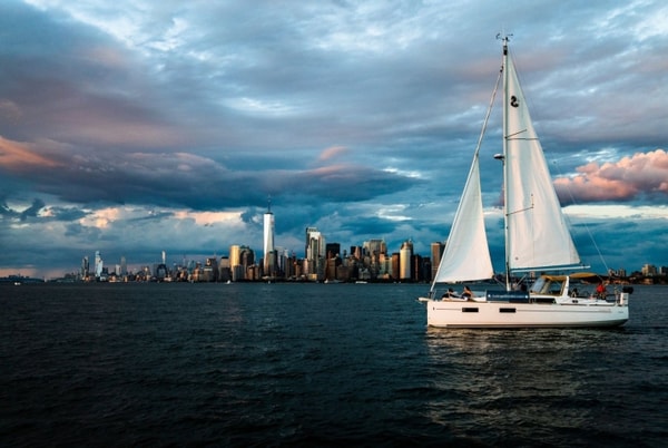 Sailo Boat Rental Review: Sailo Boat Rental Sail NY Harbor's Newest Sailboat Reviews
