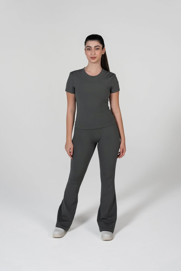 Saina High-Waisted Flare Pants Review