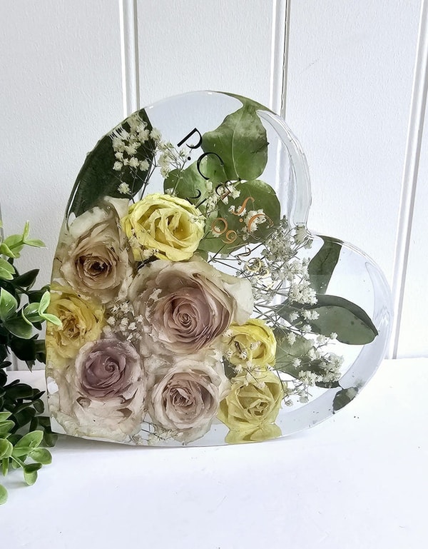 Sals Forever Flowers Resin Heart Wedding Bouquet Preservation Keepsake Review