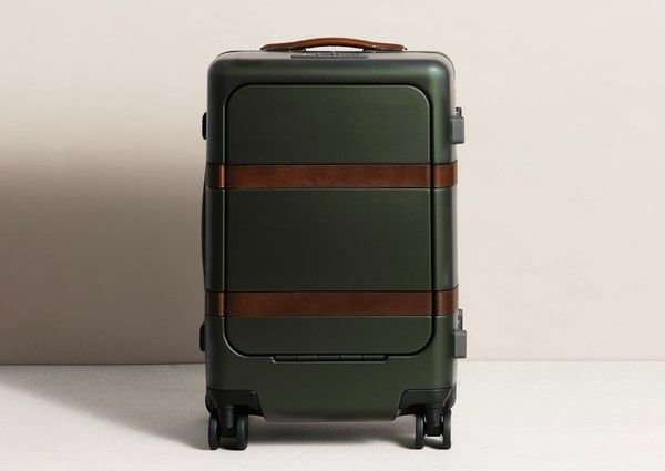 Satchel & Page Carry On Pro Review
