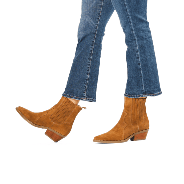 Scarlett Chase Frida Cowboy Boot Review