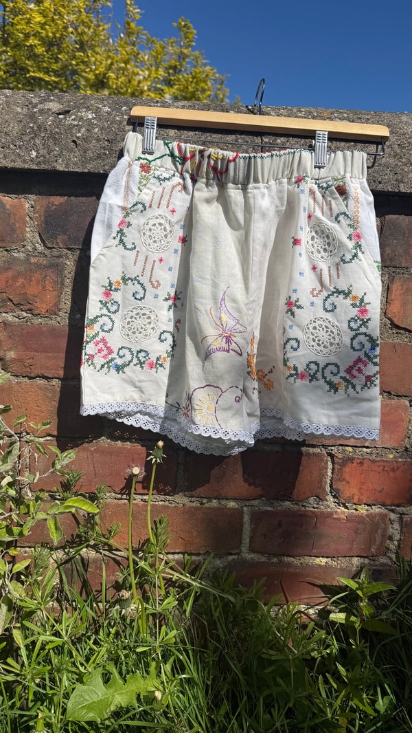 Second Stories Daisy Embroidered Shorts Review