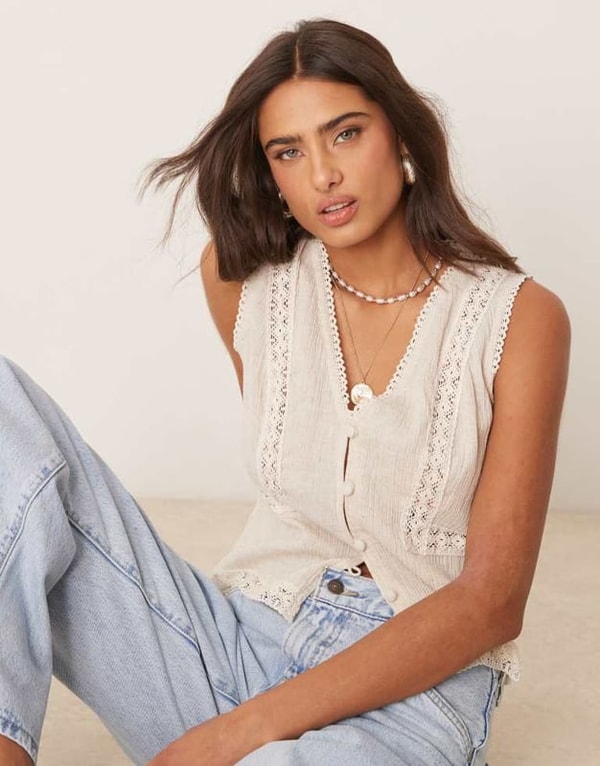Secret Sales ASOS DESIGN lace trim waistcoat in cream Review