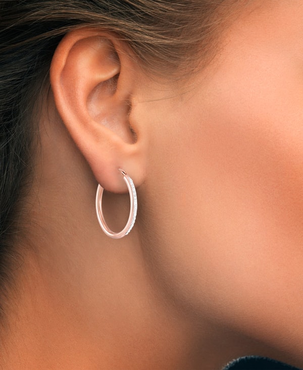 I Heart Jewels 1/8 CT. T.W. Simulated Diamond Oval Hoop Earrings Review