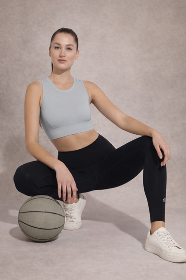 Shakti Warrior High-Support Adjustable AumLux Sports Bra Review
