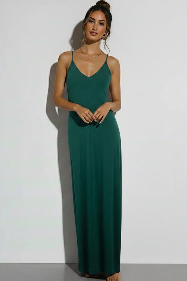 SKiVYS Goddess Gown - Forest Green Review