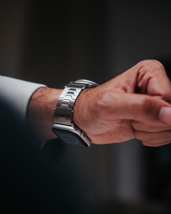 Un Bracelet Innovant Pour Montres Doubles