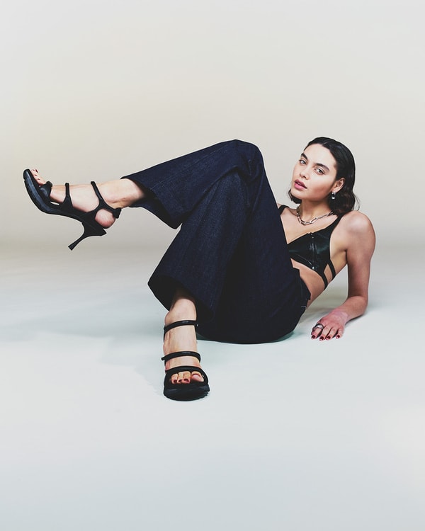 Sneex The Charlie Sandal Review