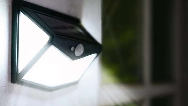 About SolarBright Floodlights