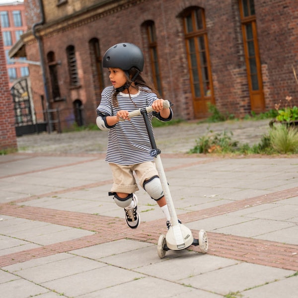 Soren's House Scoot & Ride Highway Kick 3S Review