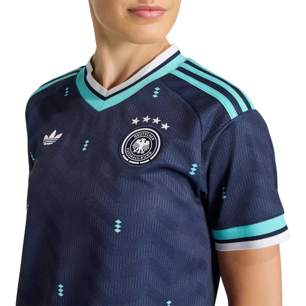 Sporthaus Schuster adidas DFB 26 Bewertung