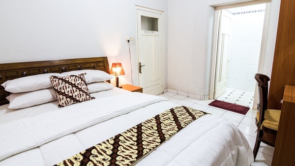 Stayz 6 Bedroom Sultan Area House Review