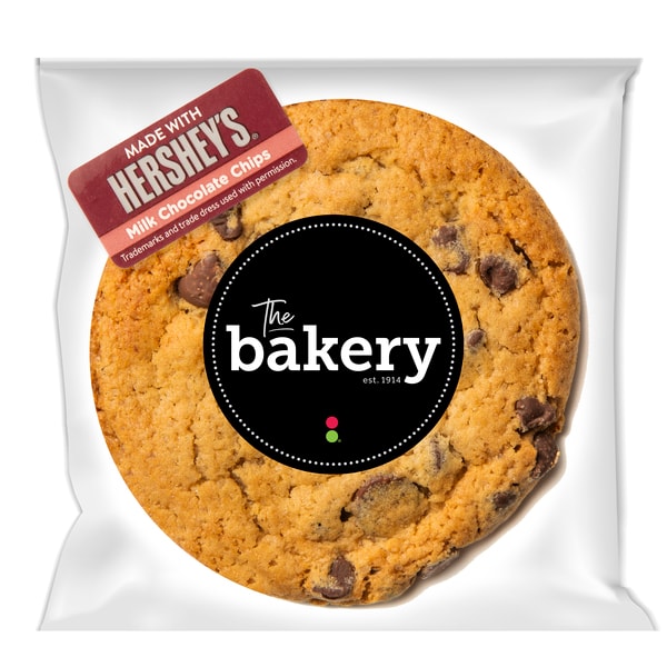 Stop & Shop The Bakery Jumbo Hershey's Chocolate Chip Cookie Review