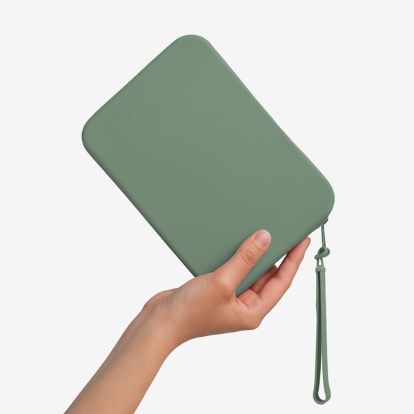 Strapsicle Clutch Review