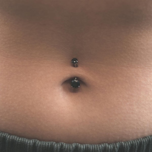 Stretch It Body Jewellery Double Black Jewelled Internally Threaded Titanium Belly Bar Review