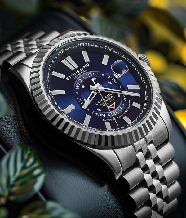St&uuml;hrling Datemaster Swiss Automatic 1020 42mm Classic Review