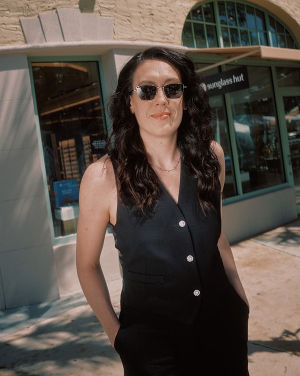 Sunglass Hut Review