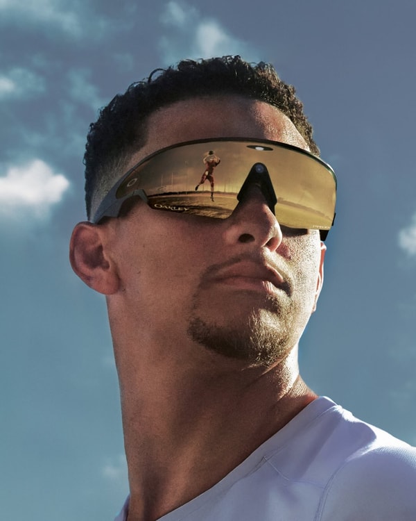 About Sunglass Hut