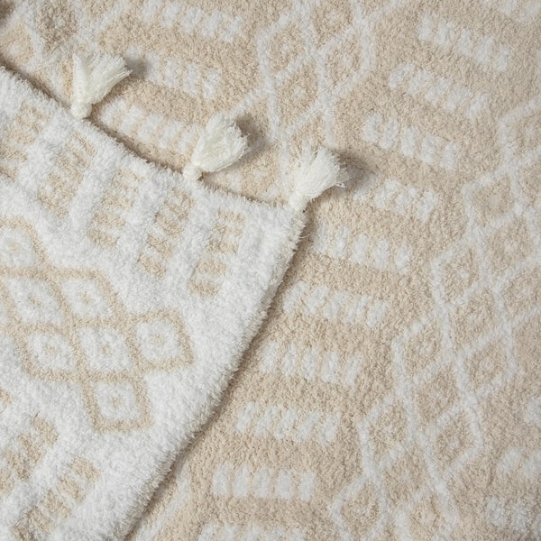 Sunset Snuggles Birch & Marshmallow Tassel Extended Throw Blanket Reviews