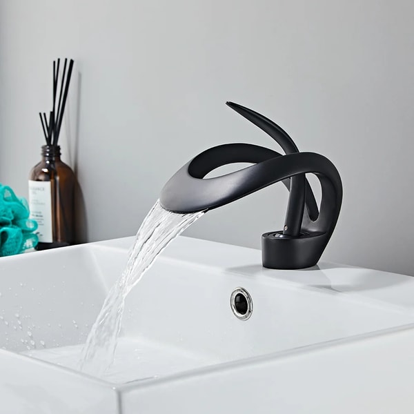Sweethome247 Creative Hollow Waterfall Faucet Review