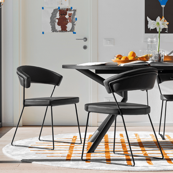 The +CASA カリガリス NEW YORK 2脚セット CB1022LH レビュー