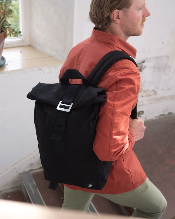 The Level Collective Winnats Roll Top Review