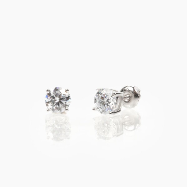 The Modern Gem Co Sola Round Cut Brilliant Stud Review
