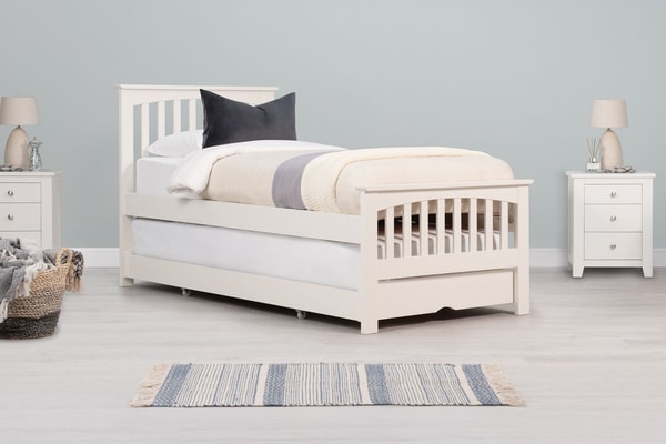 The Oak Bed Store Heywood Soft White Solid Wood Guest Bed Review