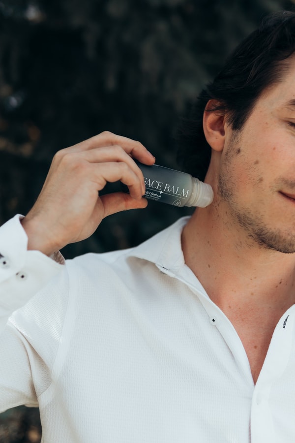 The Peace Labs Peace Balm &ndash; Cedar Mist Review