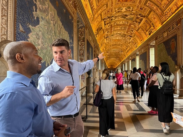The Roman Guy Privileged Entrance Vatican Tour Review