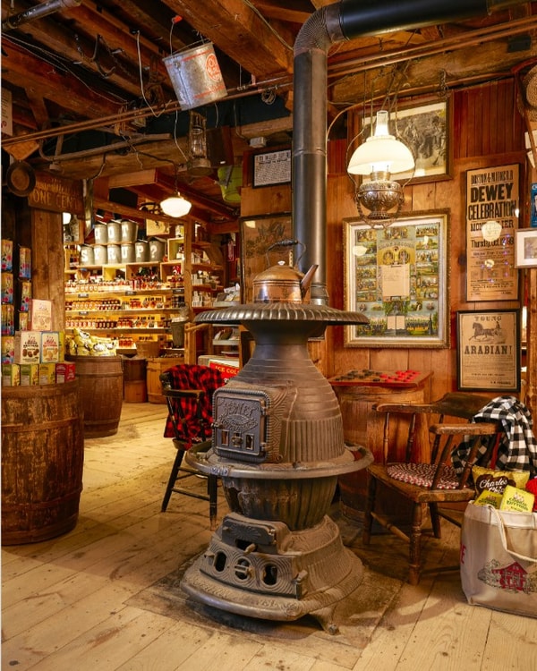 About The Vermont Country Store