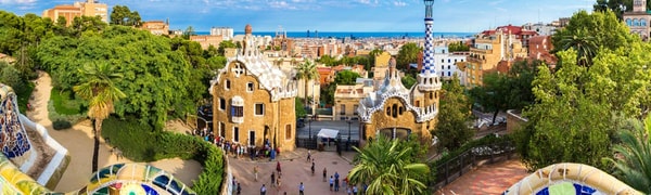Tiqets Parc G&uuml;ell Revue