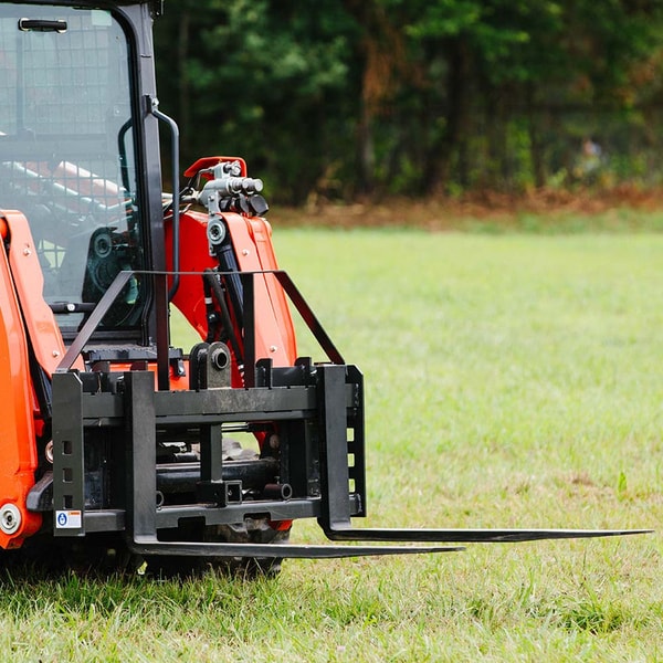 Titan Attachments Standard Series Pallet Fork Frame Attachment Review