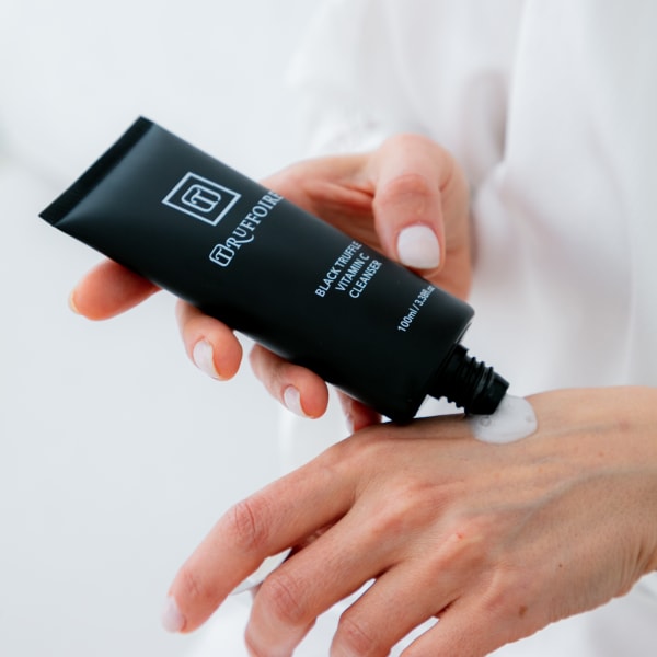 Truffoire Black Truffle Vitamin C Cleanser Review