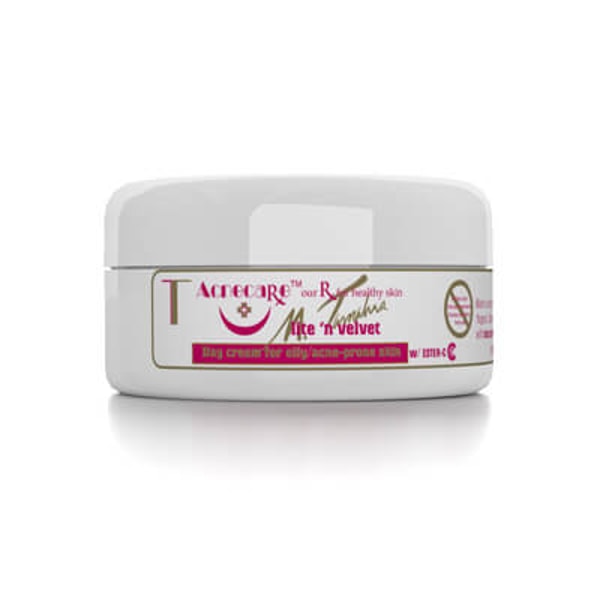 TS Skin Care Lite 'n Velvet Day Cream Review