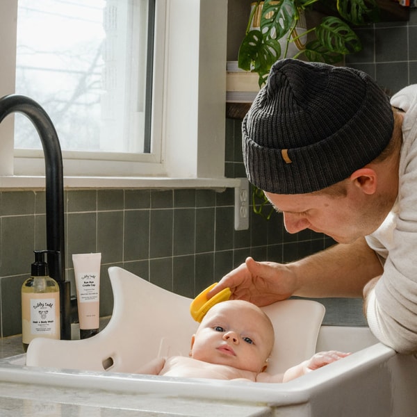 Tubby Todd Bath Co. Bye-Bye Cradle Cap Review