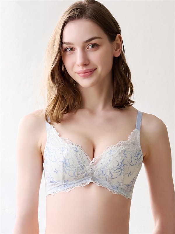 Tutuanna レーシーアントレッドブラ レビュー